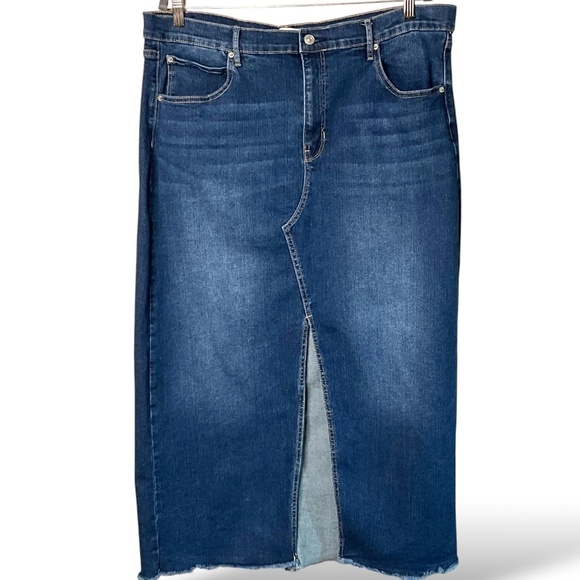 NICOLE MILLER Cotton Blend Dark Denim Midi 5 Pocket Pencil Skirt w/ Front Slit - Picture 3 of 11